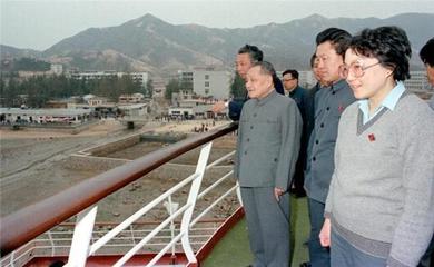 沿着邓小平的南巡足迹，鲜为人知的故事 从南国星火到产业脉搏